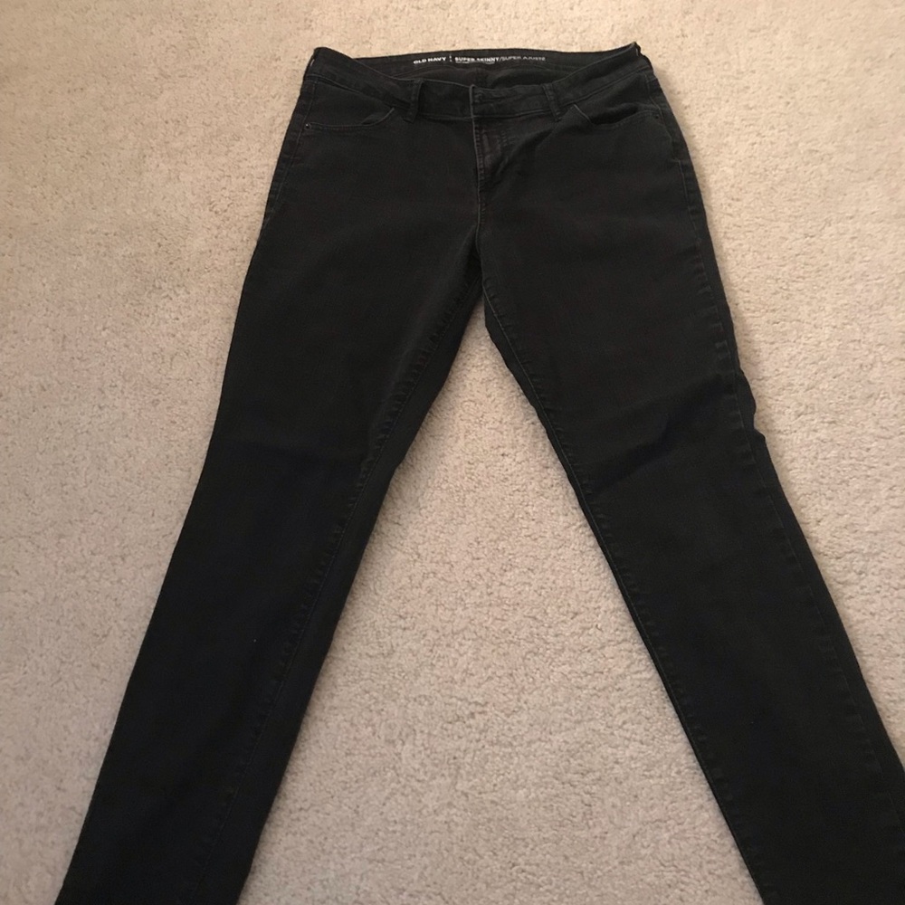 Black skinny jeans